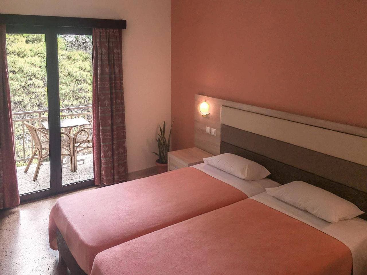Foto 6 von 16: Double Room