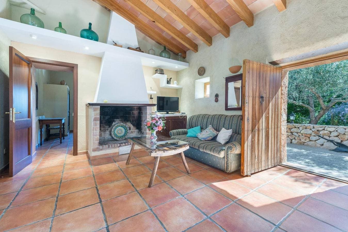 Foto 9 von 38: Villa 'Sa Plana Ref 42' mit Bergblick, privatem Pool und Wi-Fi