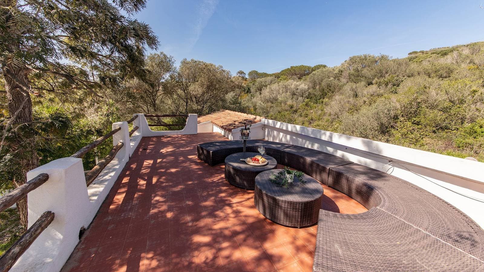 Foto 3 von 25: Villa für 6 Personen mit Terrasse