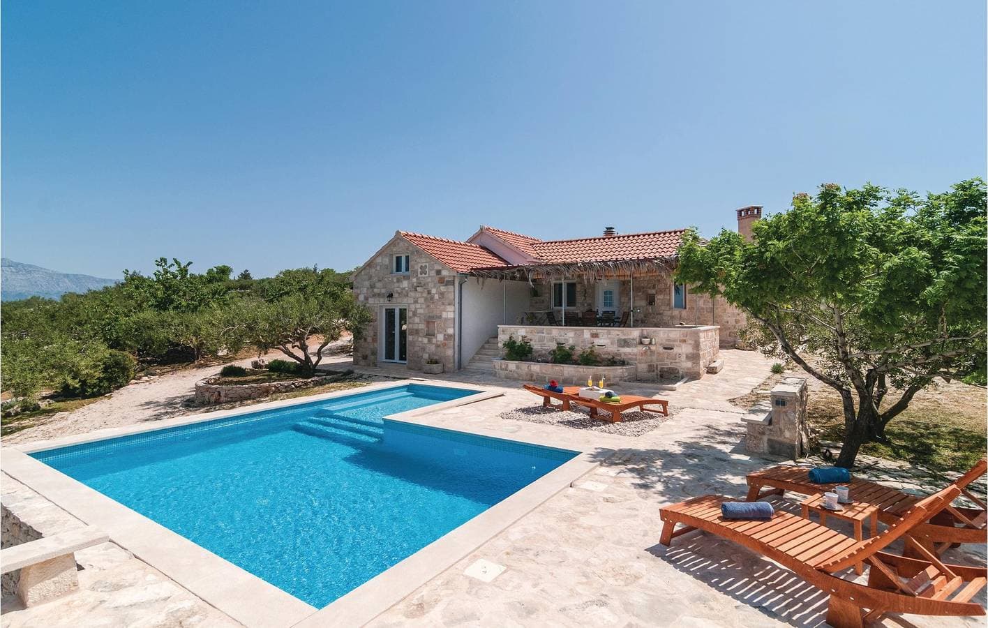 Gemütliche Ferienwohnung mit 2 Schlafzimmern, Pool, 700 m zum Strand und Parkplatz 1