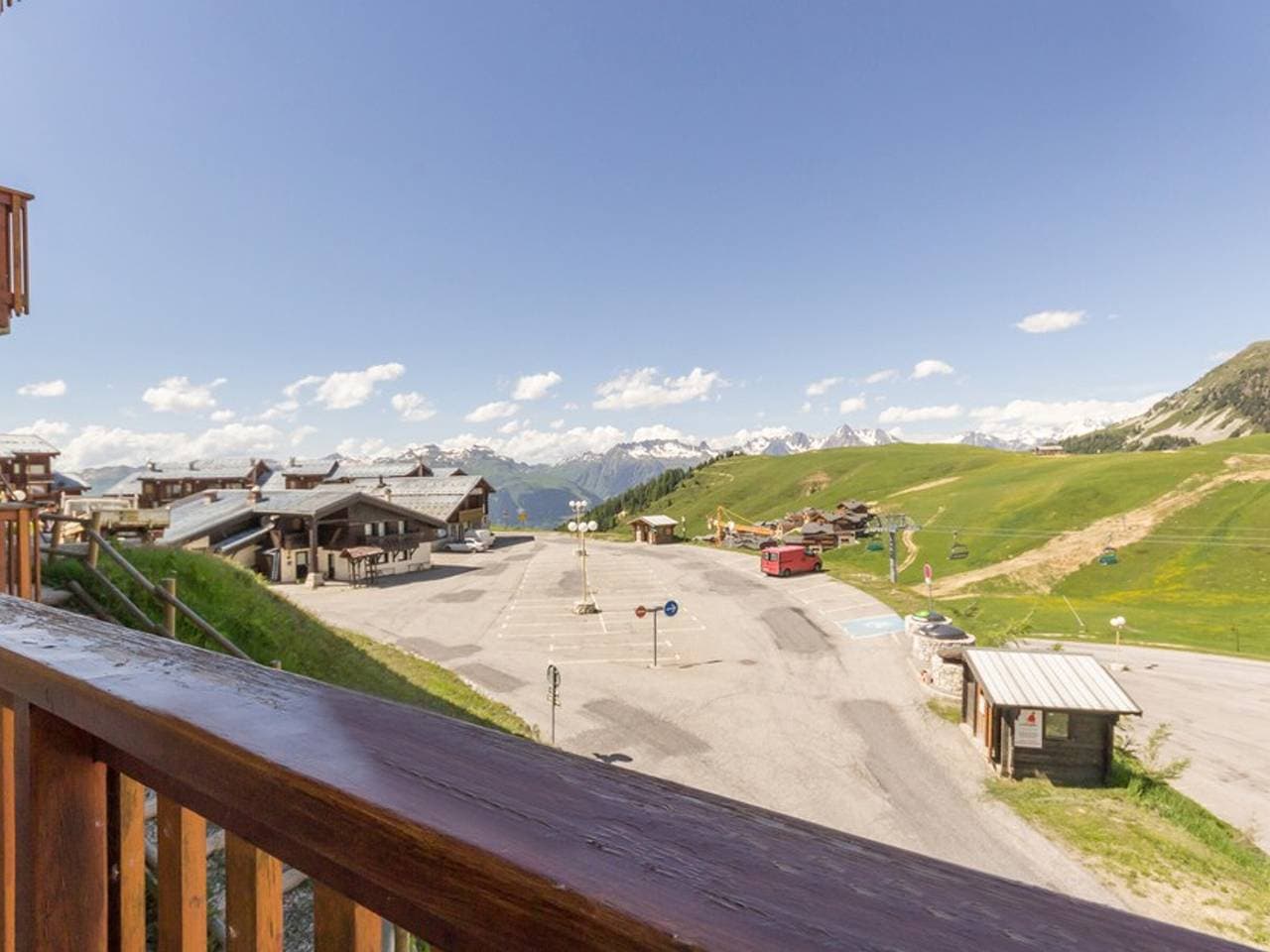 Foto 6 von 12: Studio in Plagne Villages, Pisten Zugang, Balkon