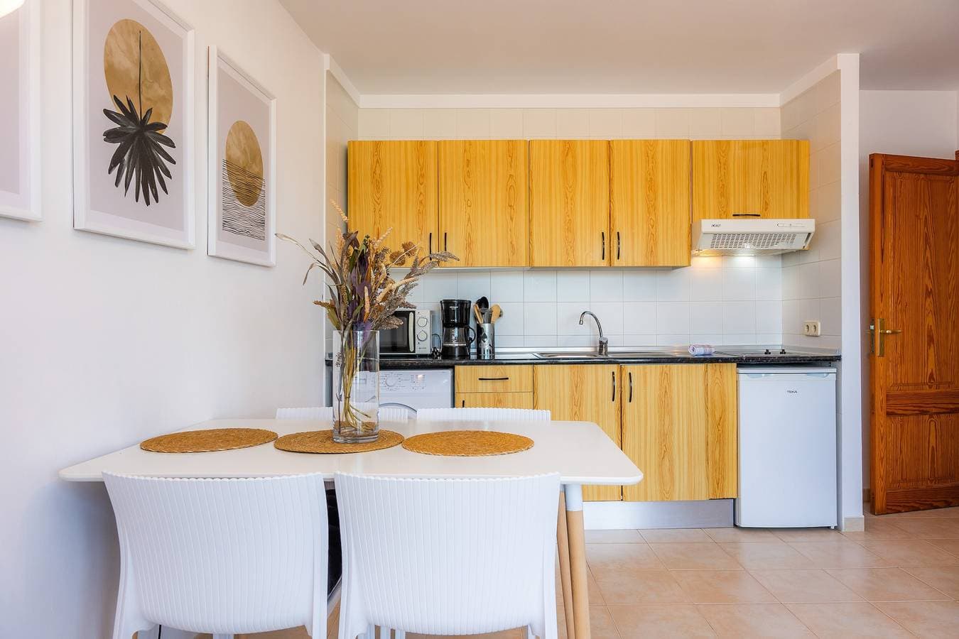 Foto 7 von 27: Ferienwohnung 'Perleta' mit Meerblick, WLAN und Klimaanlage