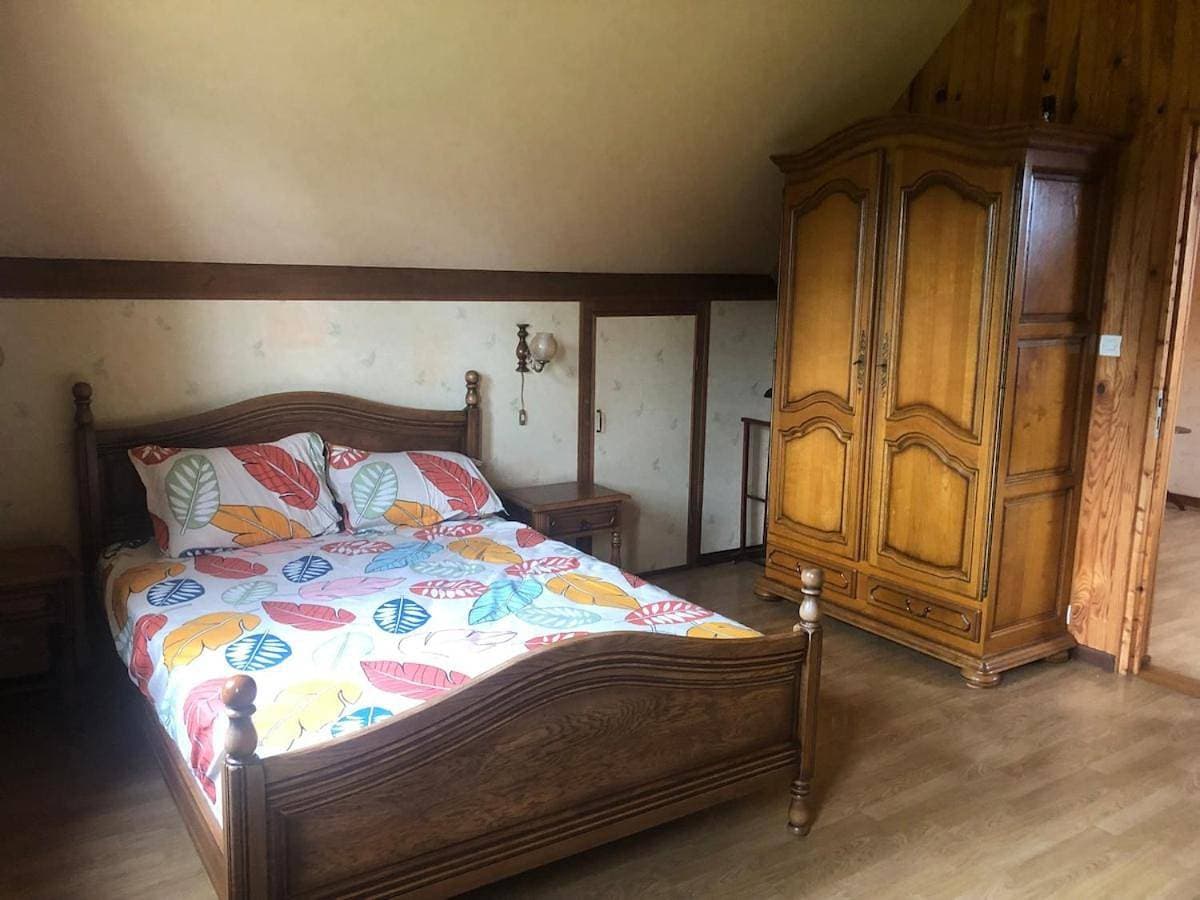 Foto 7 von 52: Three-Bedroom House