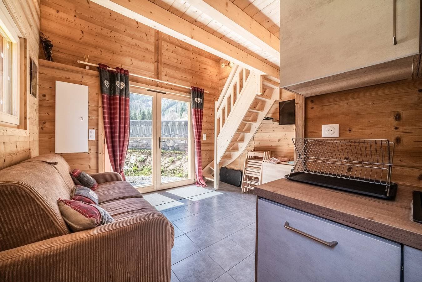 Foto 11 von 23: Chalet 'Léonie' mit Bergblick, Gemeinschaftsterrasse und Wi-Fi