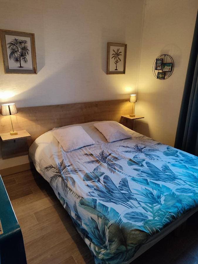 Charmant studio 8, parking et wifi gratuit, local vélo 1