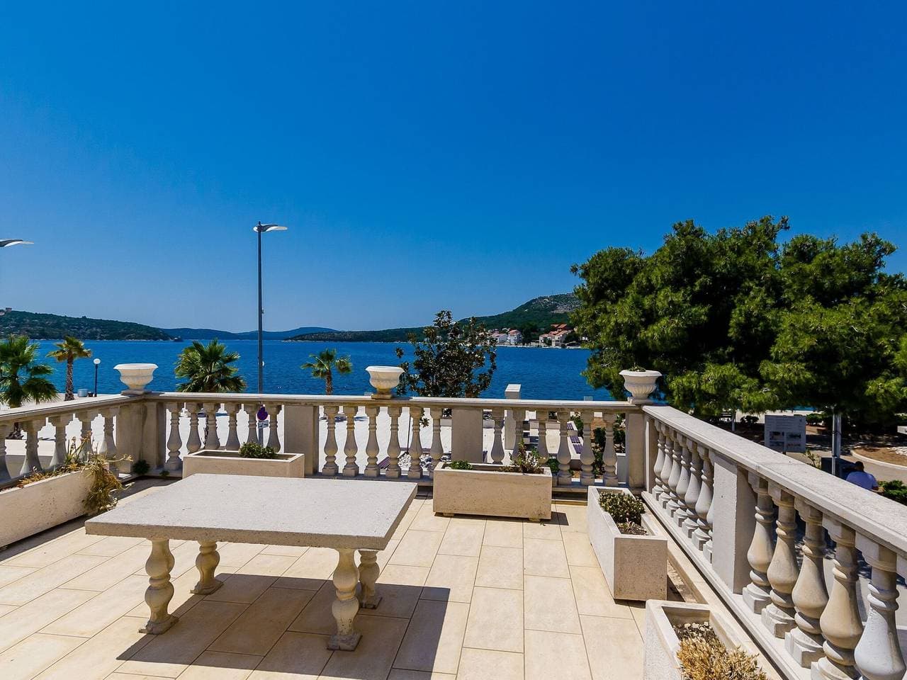 Villa Ro-Ma - Three Bedroom Villa with Terrace and Sea View 1