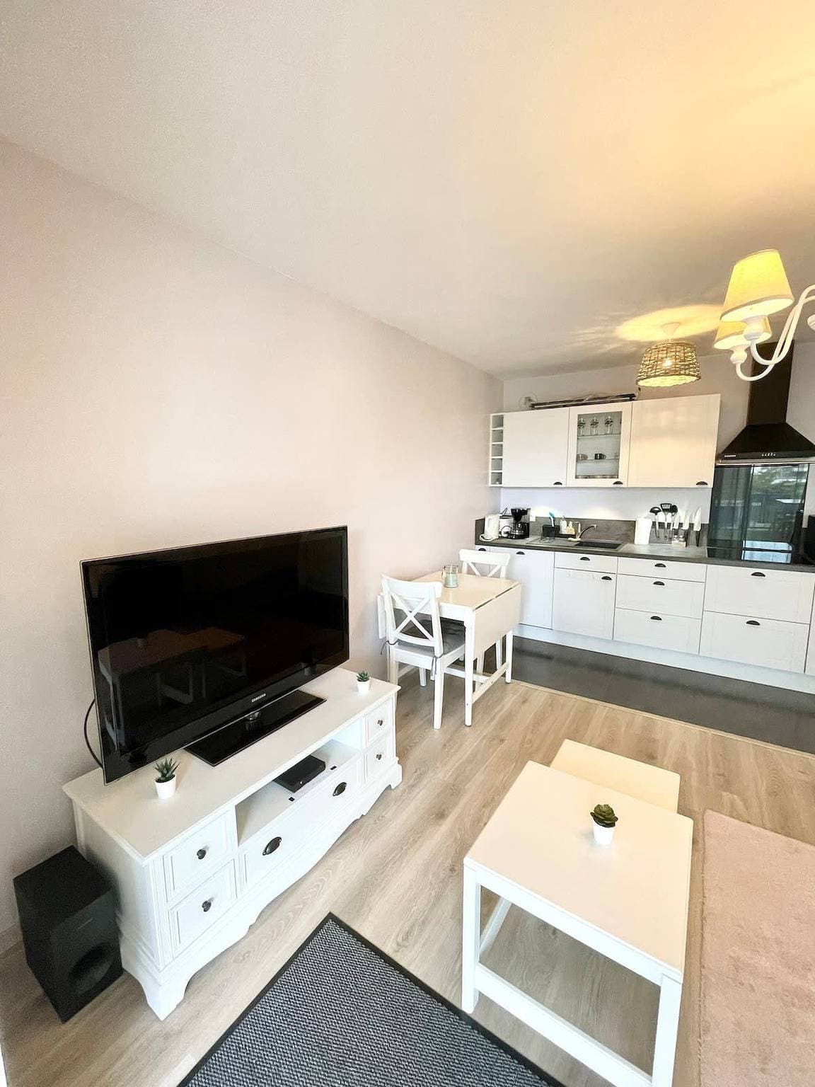 Foto 12 von 24: Ferienwohnung für 4 Personen mit Balkon
