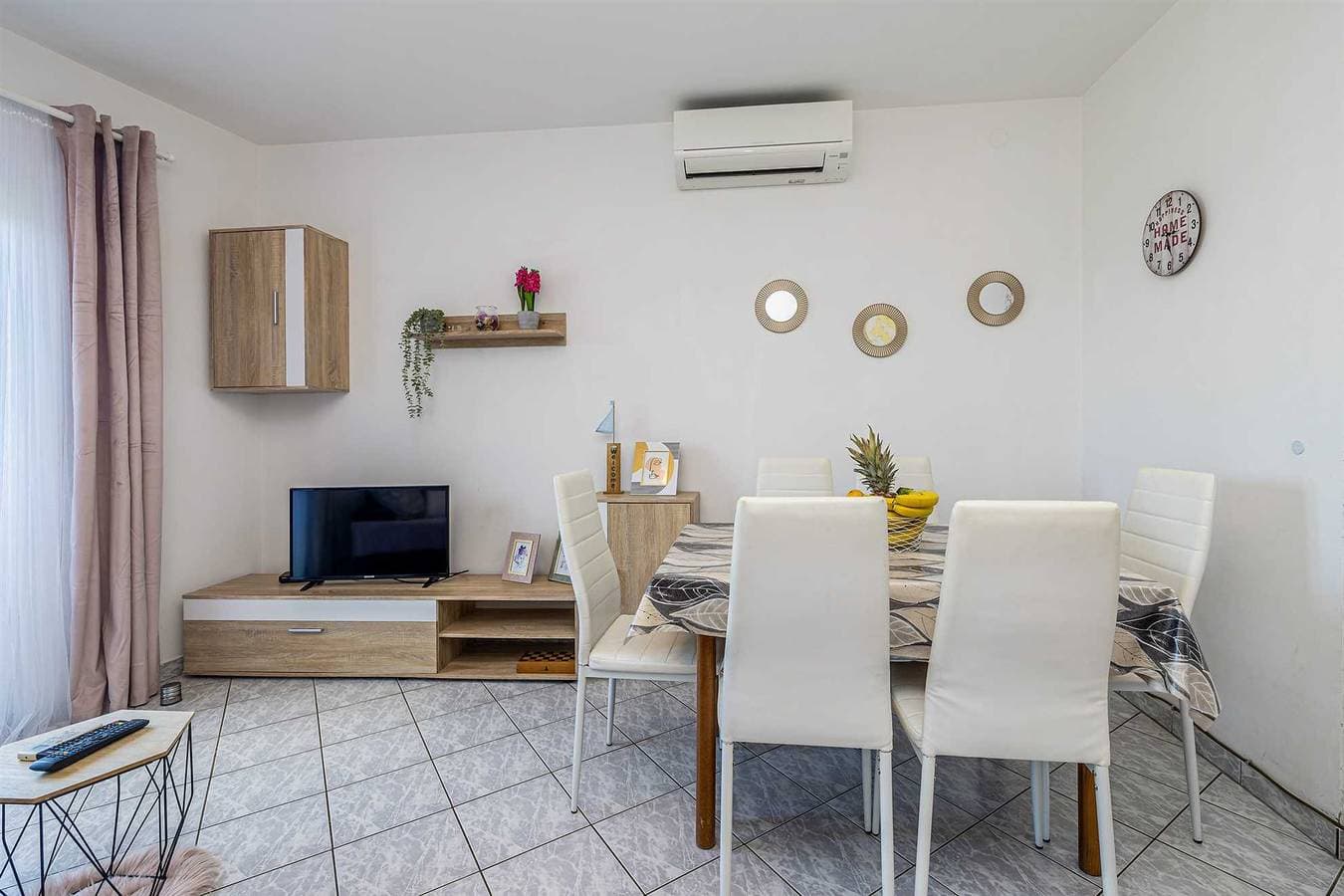 Foto 4 von 17: Wohnung Stara Baska in der Nähe des Meeres