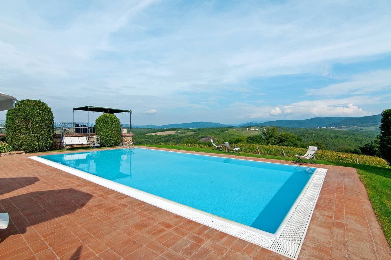Foto 4 von 40: Tenuta Branca – Solatio Apartment Komfort und Pool in den Chianti-Hügeln