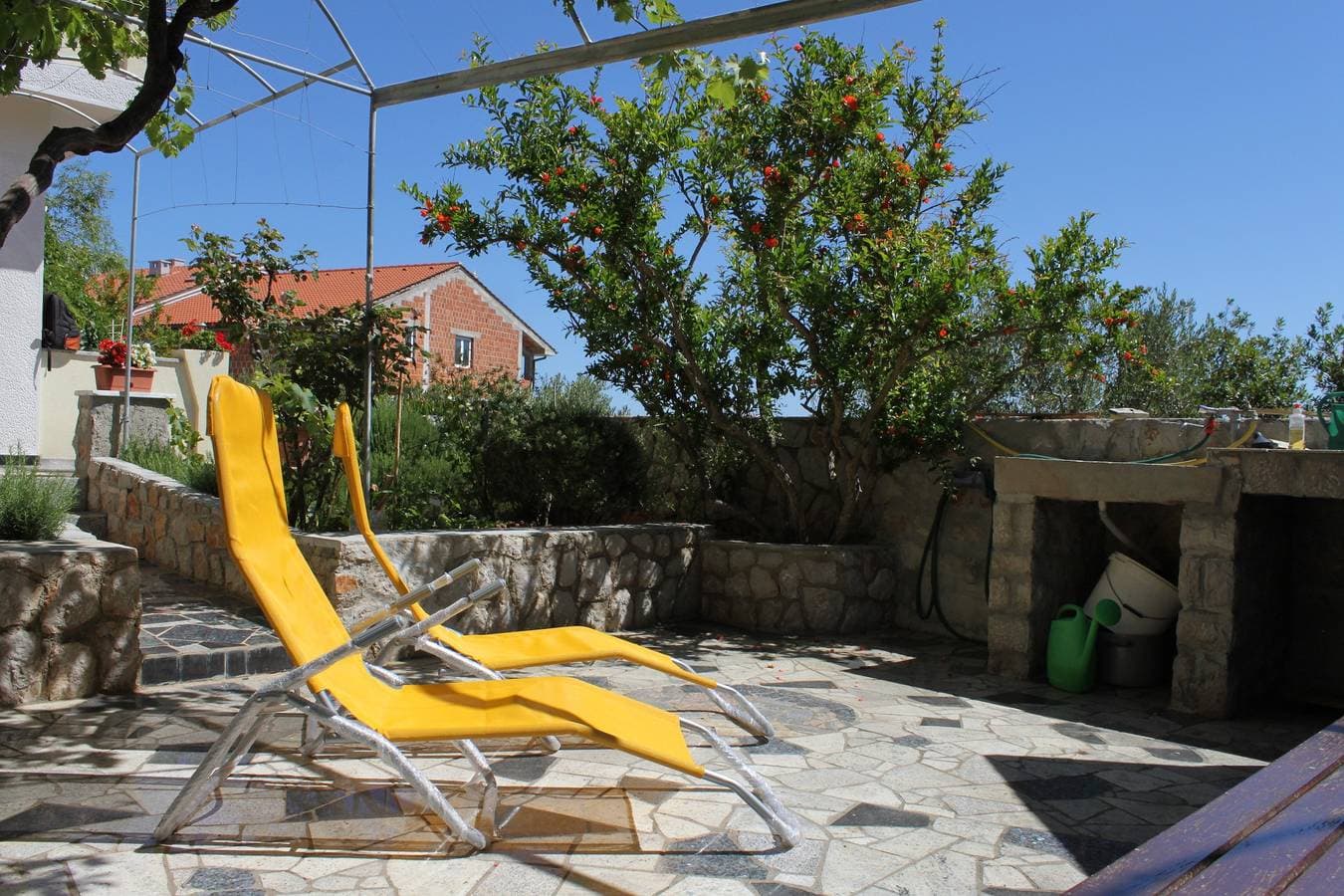 Foto 10 von 29: 1-Zimmer-Ferienwohnung mit Balkon und Meerblick Mali Losinj, Losinj A-7879-b