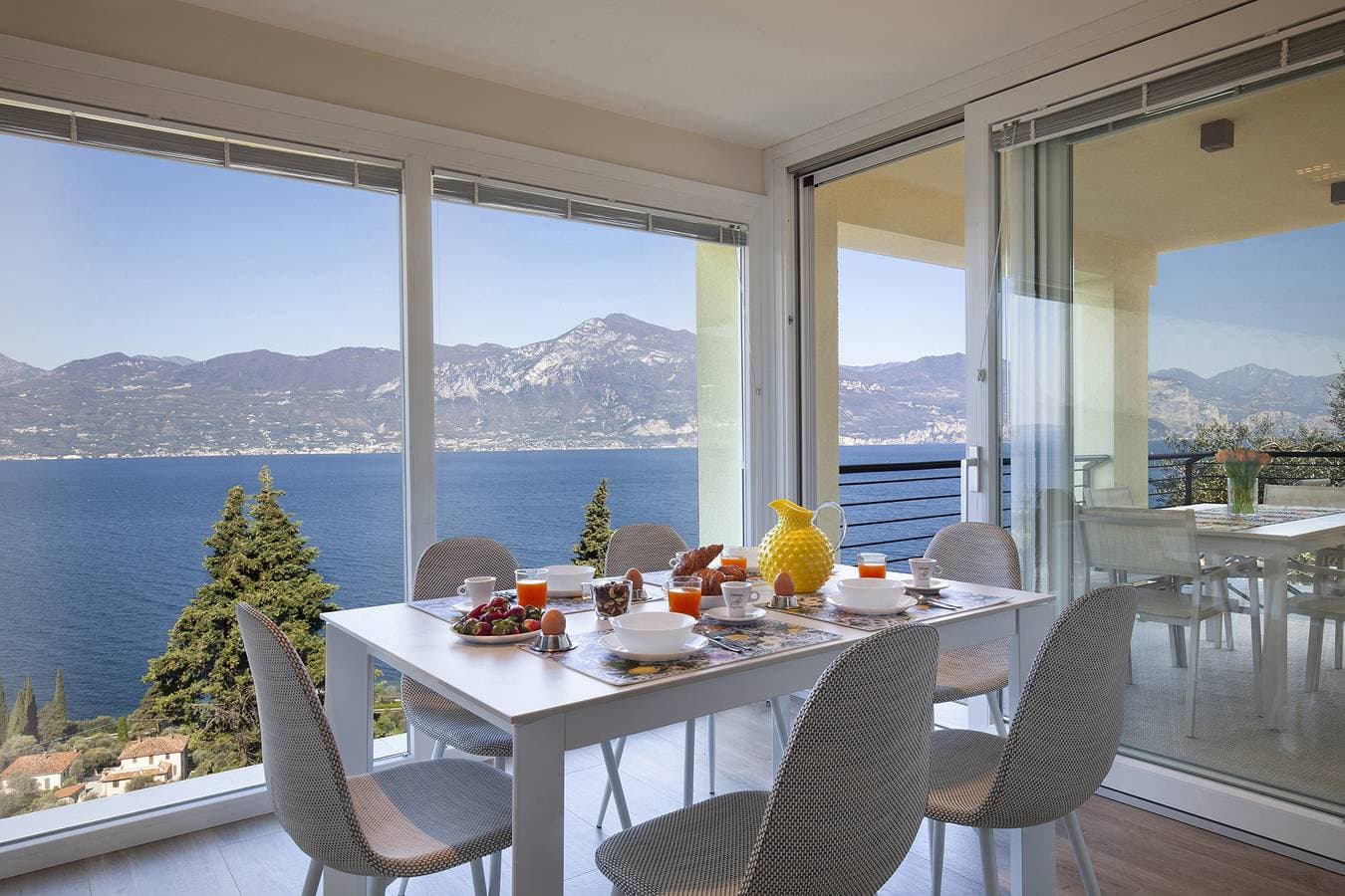 Paradise Apartment With Pool 1