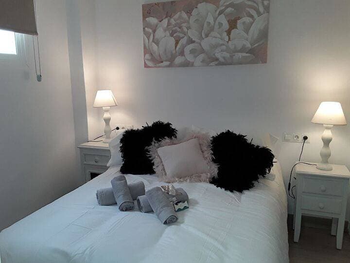 Foto 11 von 19: Ferienwohnung für 3 Personen mit Pool