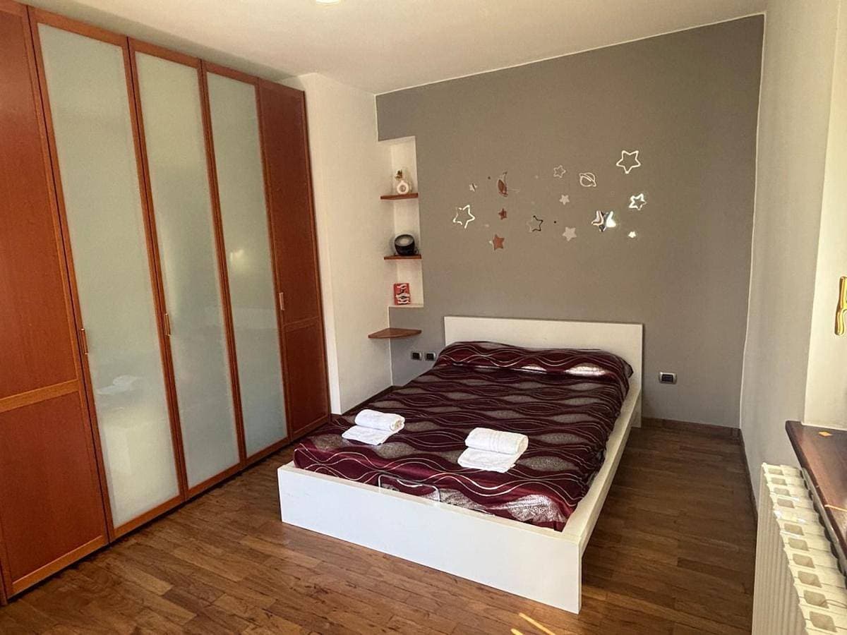 Foto 3 von 17: One-Bedroom Apartment