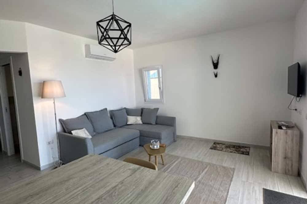 Foto 6 von 18: Villa Tramonto : Wohnung im Erdgeschoss mit direktem Meerblick