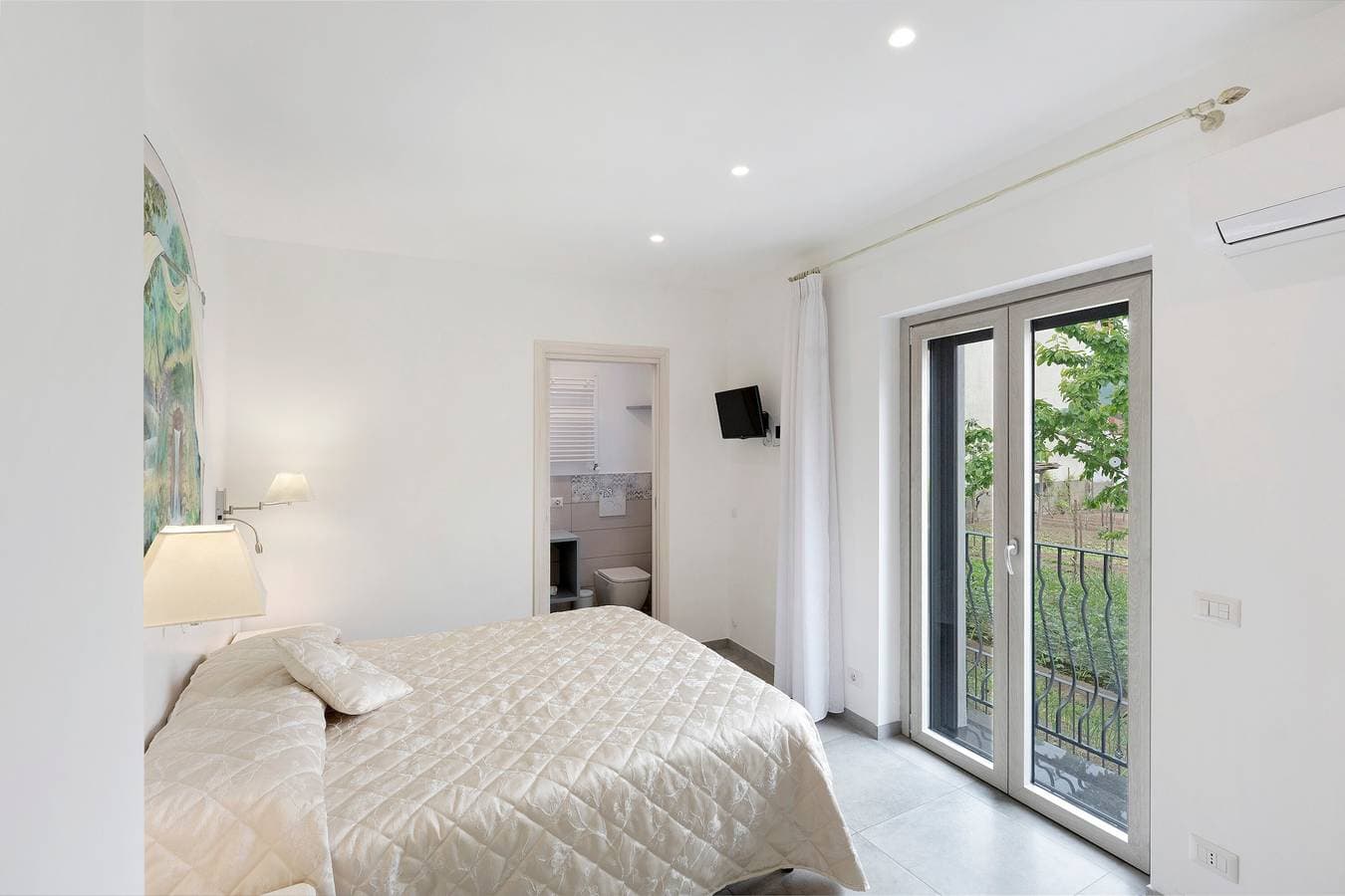 Foto 12 von 25: Amaranto Rooms – Il Sentiero Delle Fonti mit Bergblick, WLAN und Klimaanlage