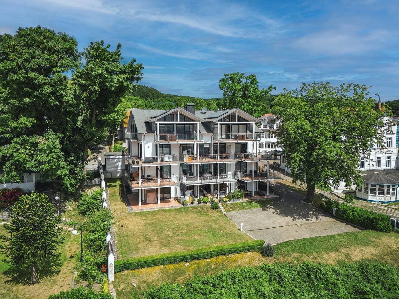 Foto 10 von 13: Villa Friede-Marie App. Ariane mit Balkon und traumhaftem Meerblick