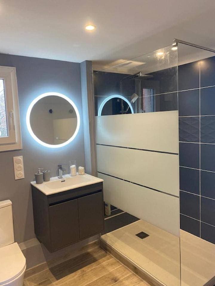Foto 6 von 9: Double Room with Private Bathroom