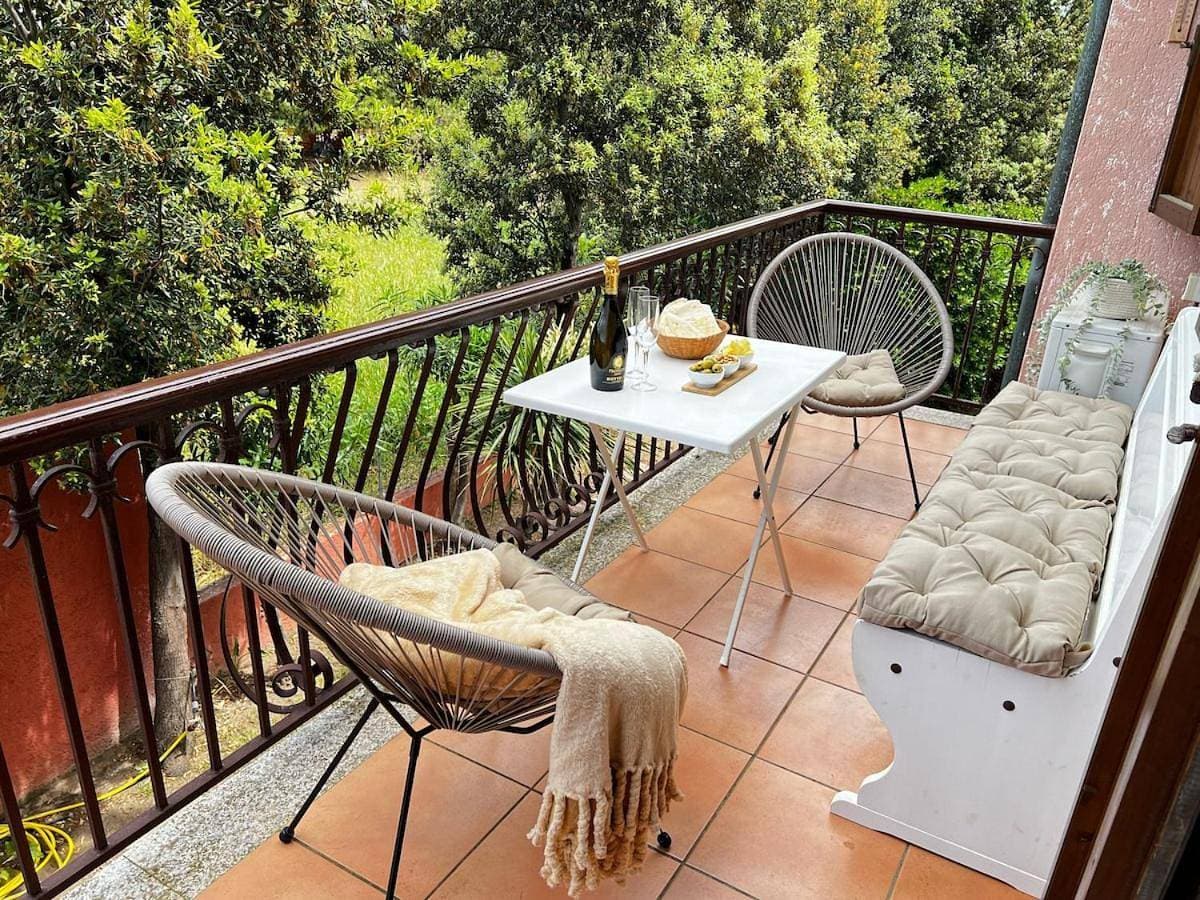 Family Apartment with Terrace & Parking near Beach 1