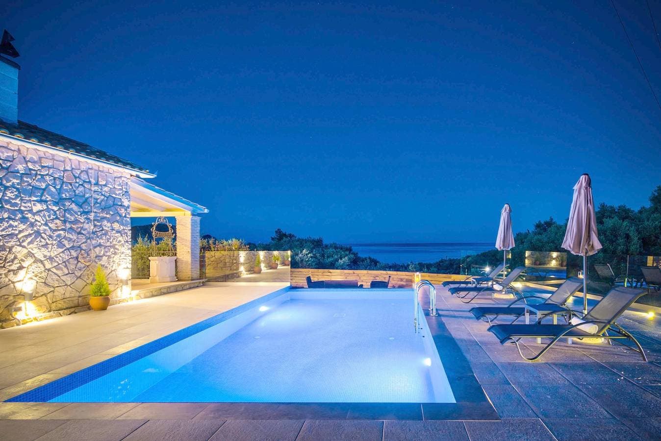 Foto 12 von 25: Villa für 4 Personen mit Pool