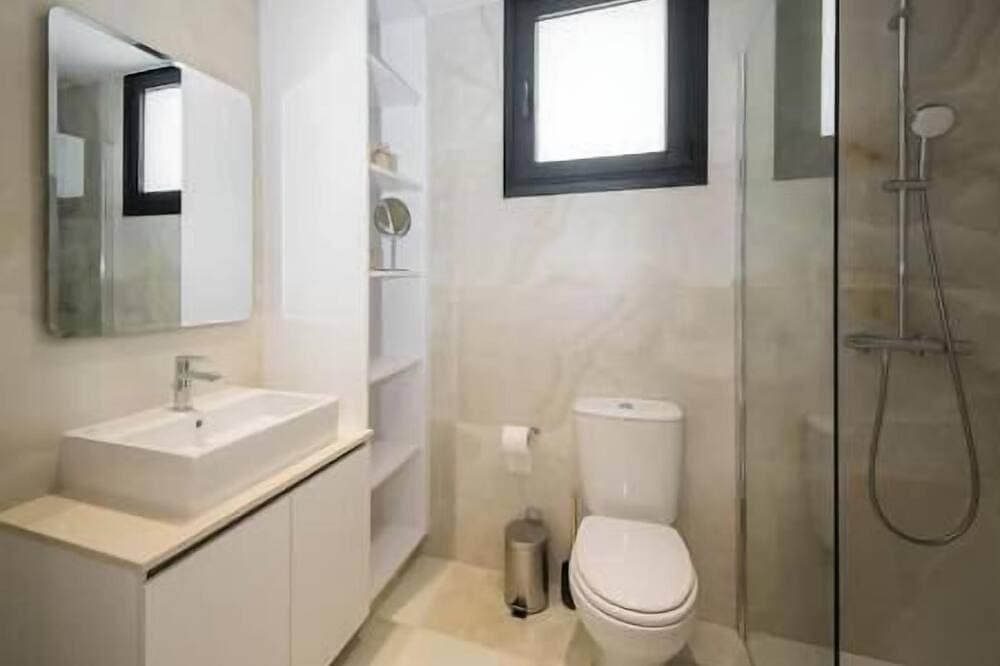 Foto 10 von 25: CasaMar - Upscale One-Bedroom Apartment by the Sea