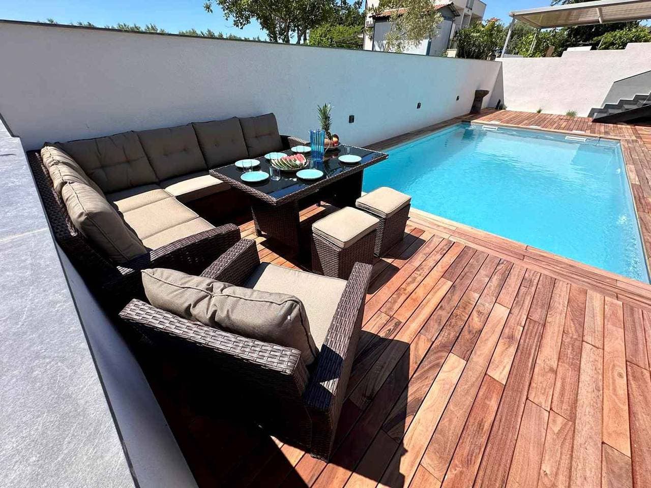 Foto 4 von 40: Villa mit Klimaanlage und Pool
