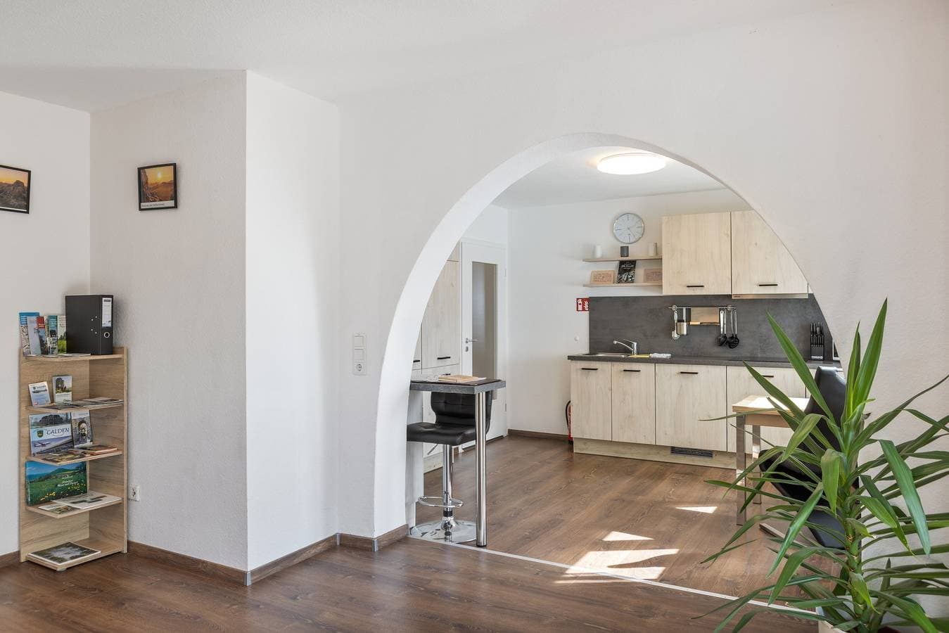 Foto 11 von 26: Ferienwohnung 'Dörnbergblick Klinge' mit privater Terrasse und WLAN