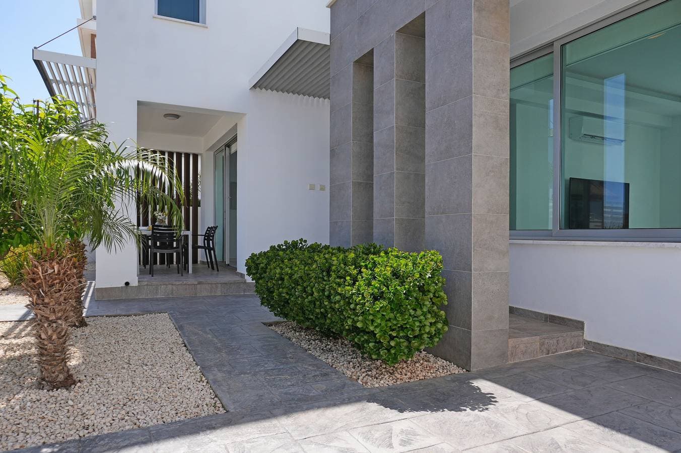 Foto 12 von 40: Villa für 6 Personen mit Garten