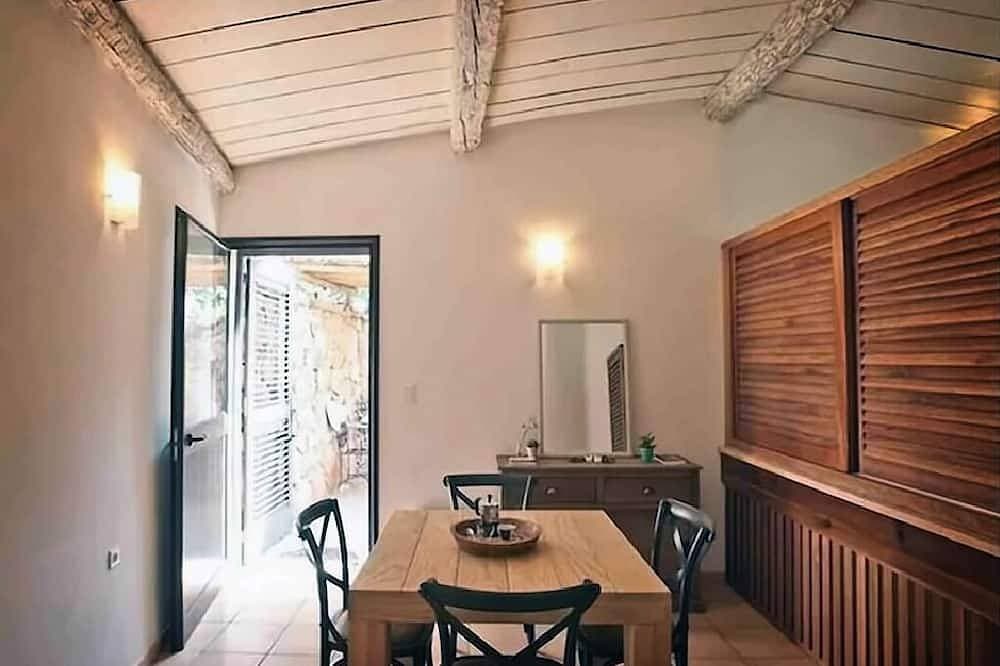 Foto 8 von 22: Mieten Sie Steinhaus Typ Bergerie mit Gemeinschaftspool