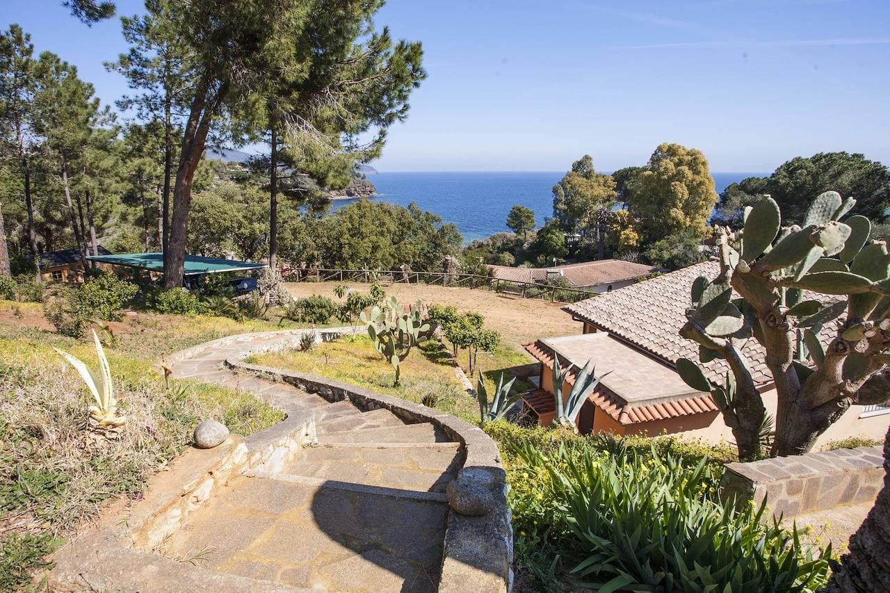 Foto 8 von 30: Villa für 5 Personen mit Garten