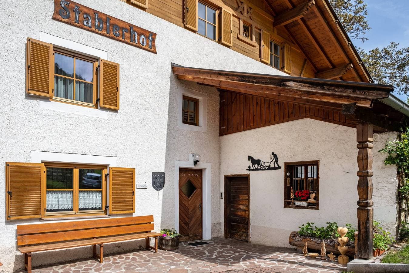 Foto 4 von 31: Ferienwohnung 'Stablerhof - Löwenzahn' mit Bergblick, Garten und WLAN