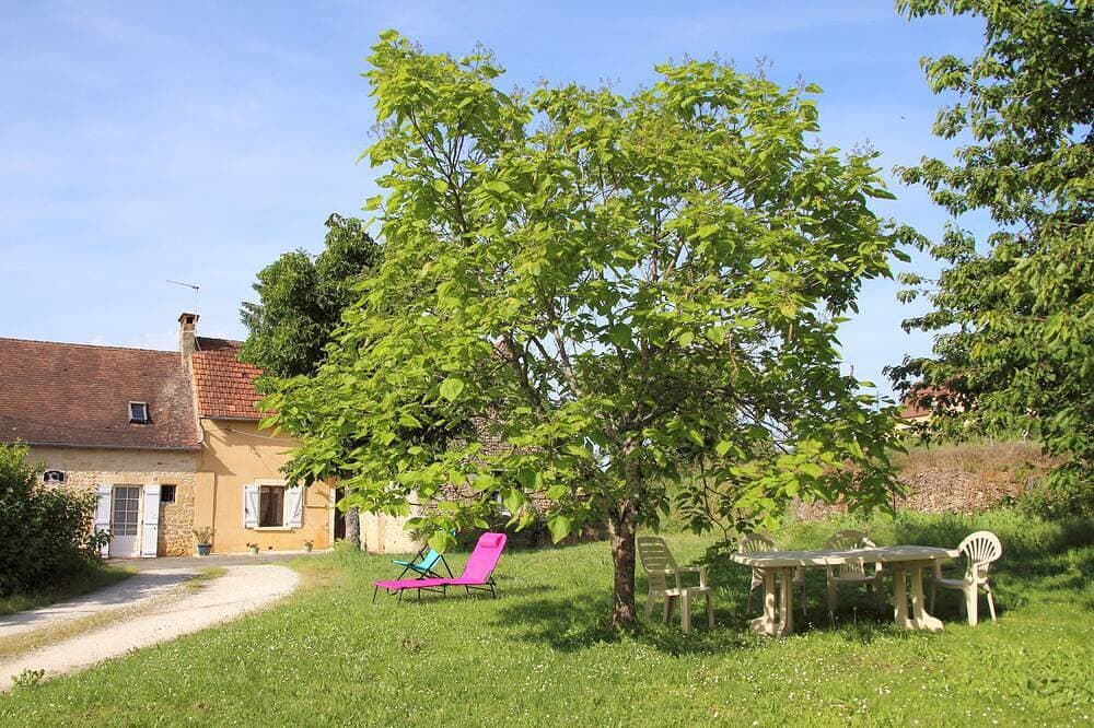 Angenehmes Häuschen in der Landschaft 12 Kilometer von Sarlat 1
