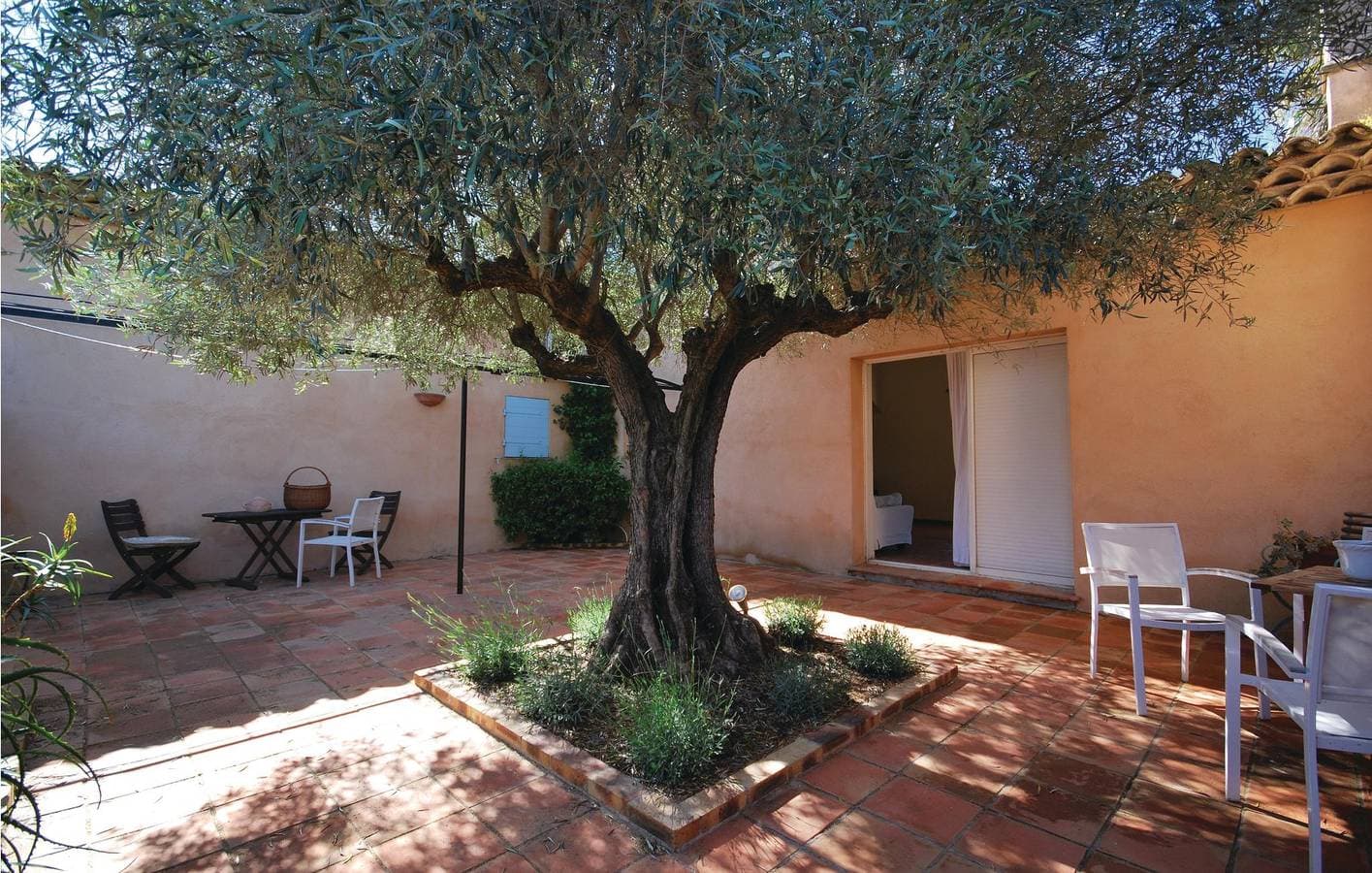 Foto 7 von 31: Luxus-Wohnung mit Pool und Parkplatz in Ramatuelle