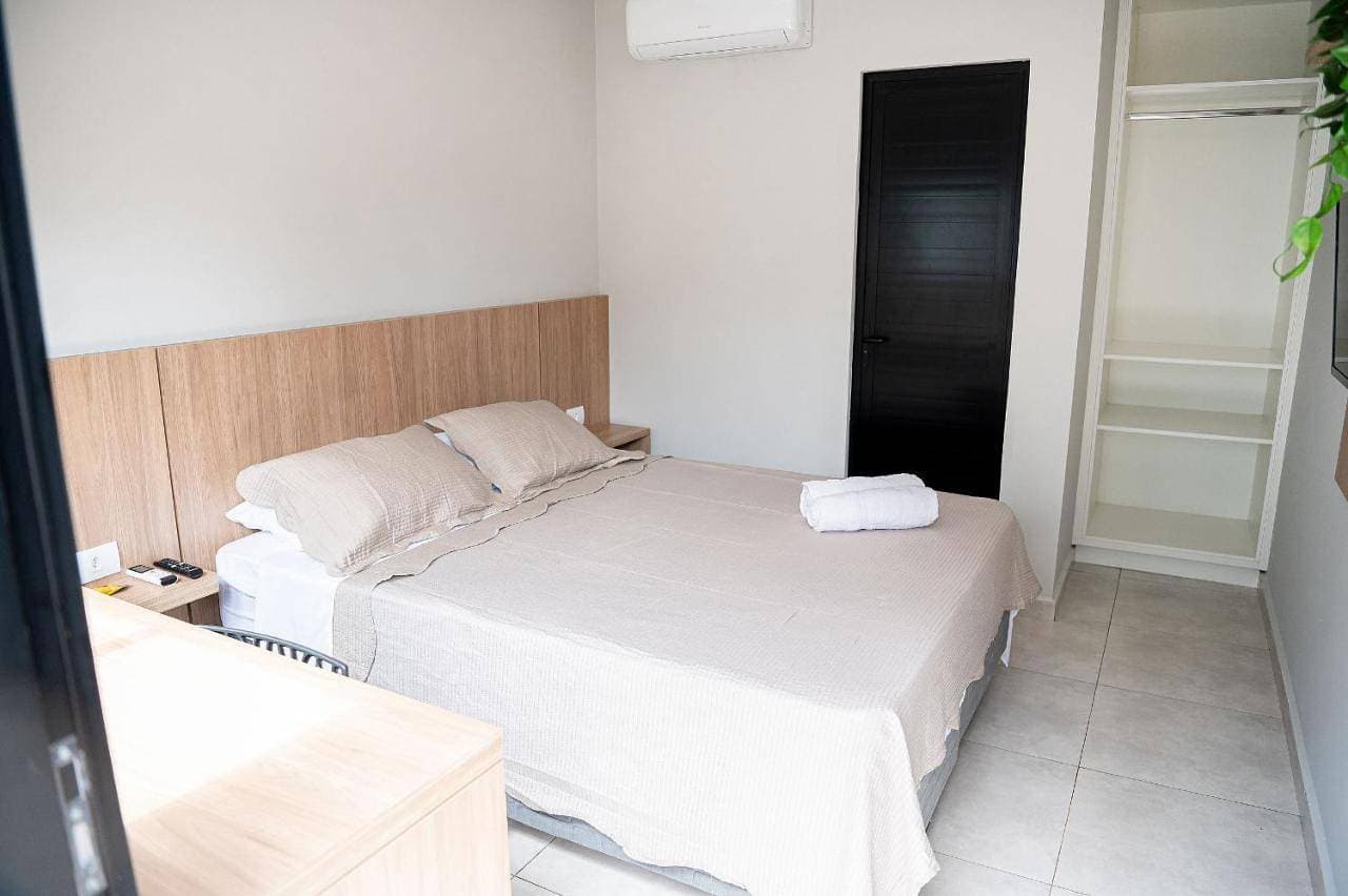 Foto 5 von 18: Double Room with Private Bathroom