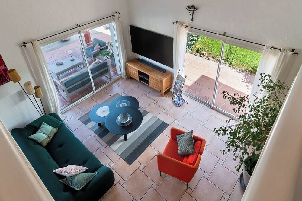 Foto 9 von 30: Villa Arcangues neo-baskisch, Schwimmbad und Palmen 10 Minuten von Biarritz entfernt