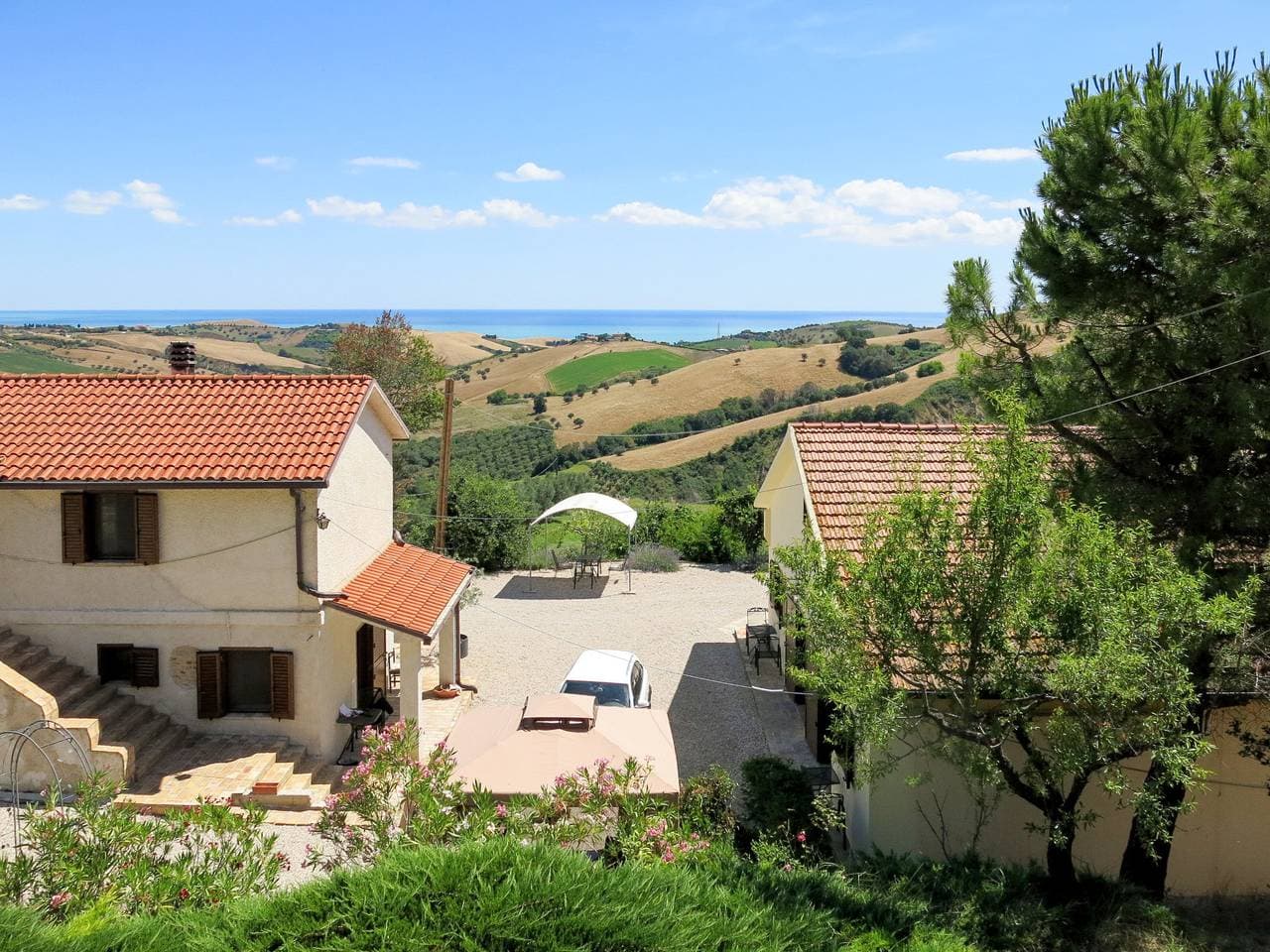 Foto 2 von 28: Serrani