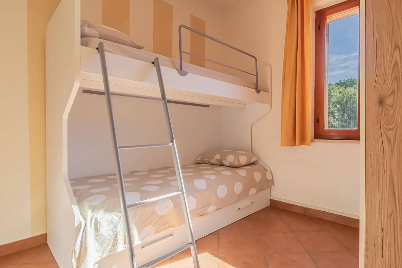 Foto 9 von 30: Ferienhaus für 5 Personen mit Terrasse