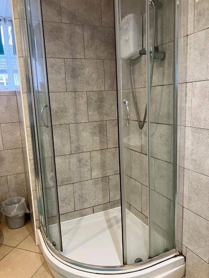 Foto 9 von 12: Deluxe Double Room with Shower
