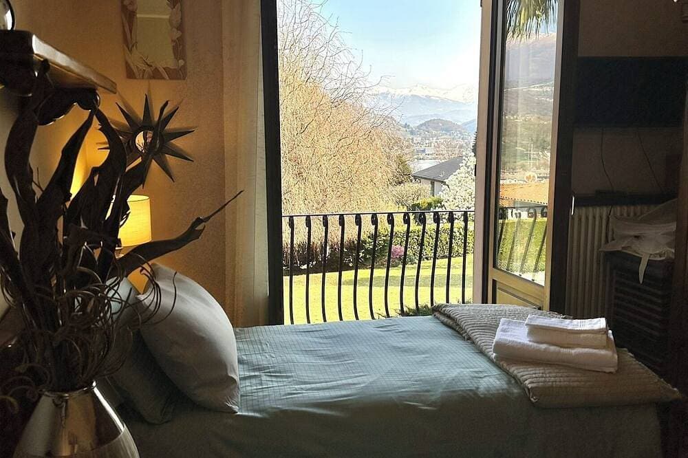 Foto 7 von 30: Villa with garden between lake and Lugano, charm, nature and relaxation