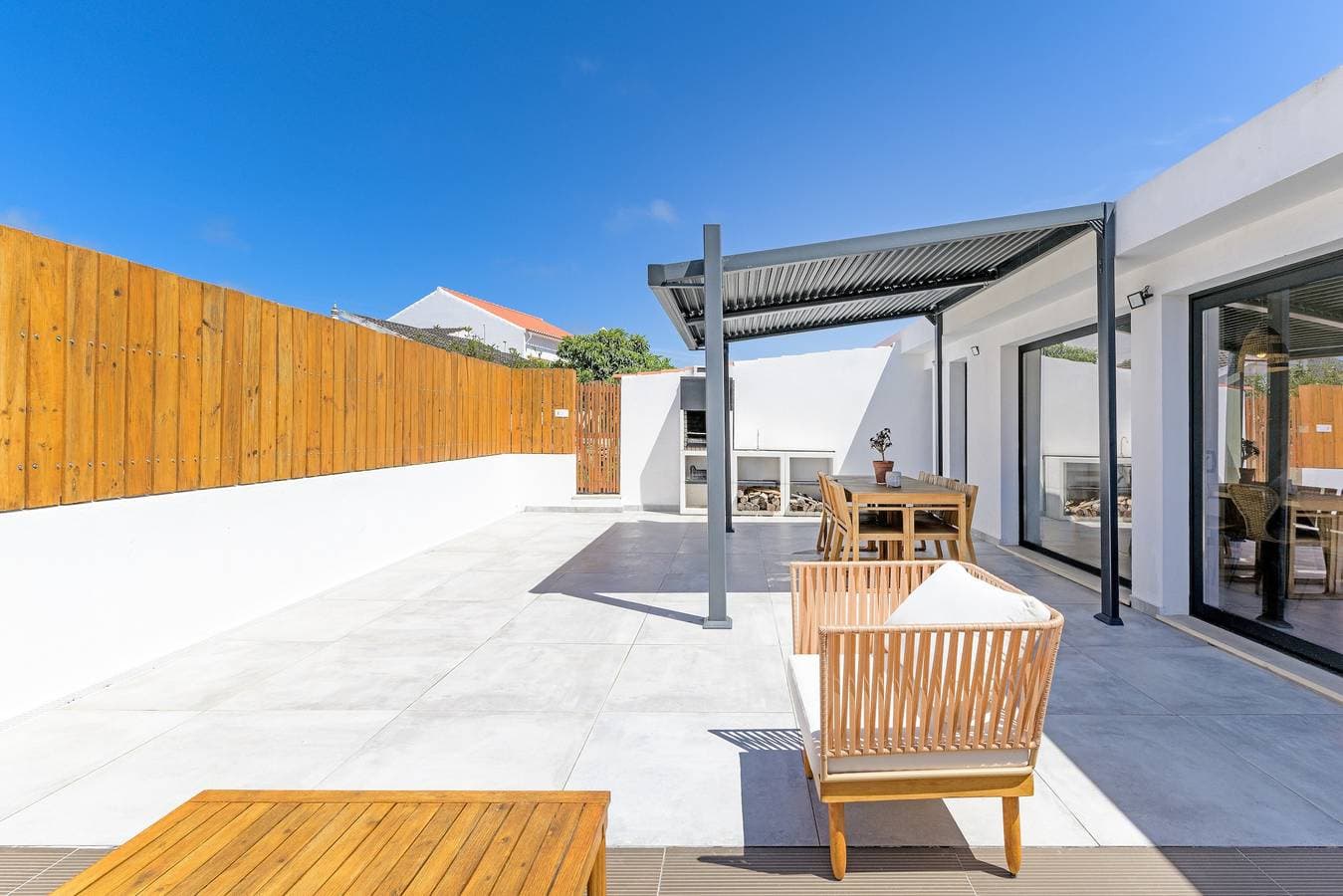 Foto 5 von 43: Ferienhaus 'Esteva Country House' mit Bergblick, WLAN und Klimaanlage