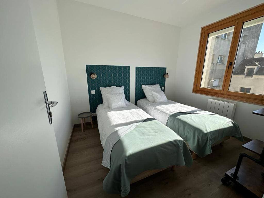Foto 5 von 15: Two-Bedroom Apartment