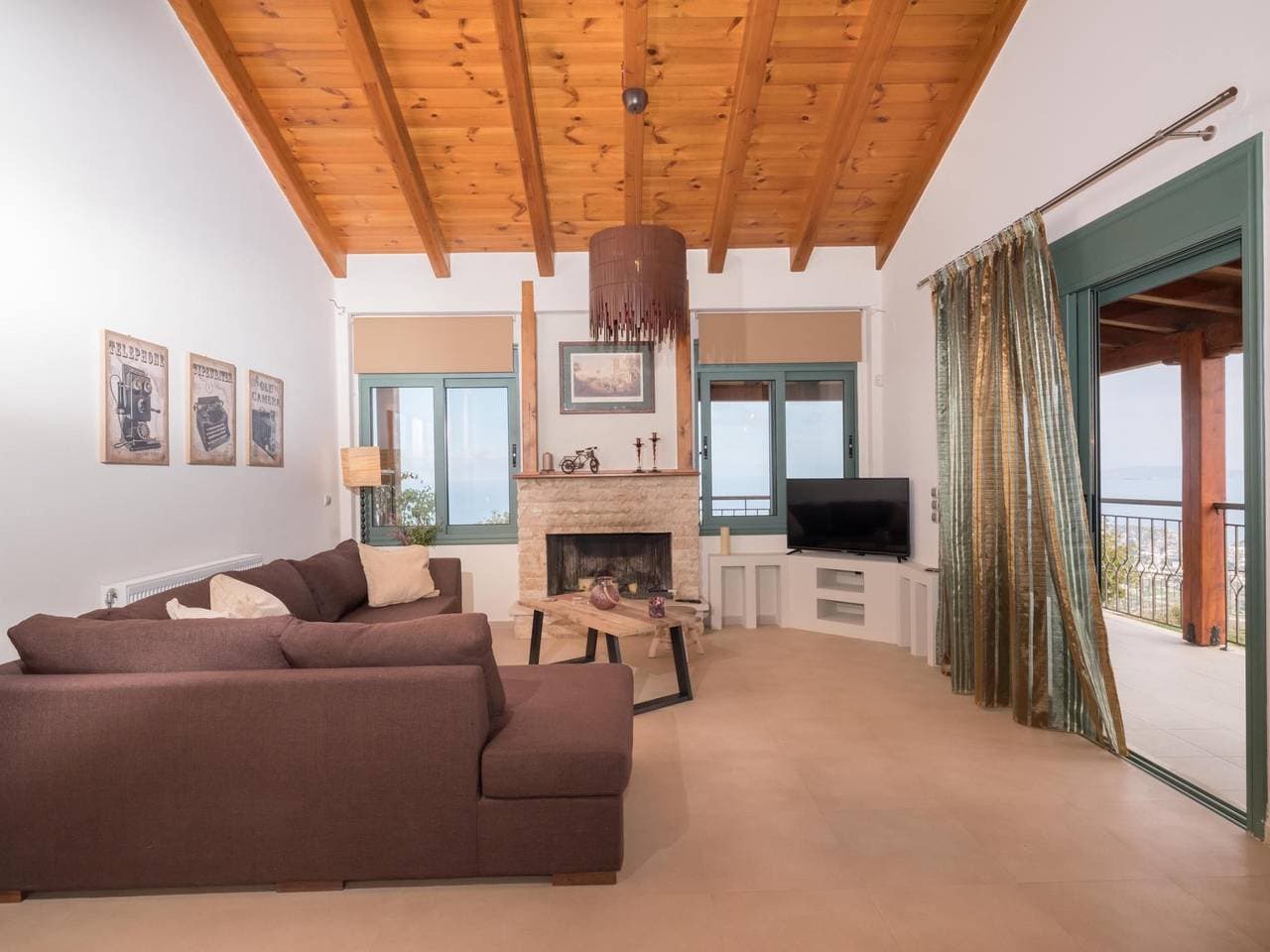 Foto 8 von 44: Villa für 8 Personen mit Terrasse