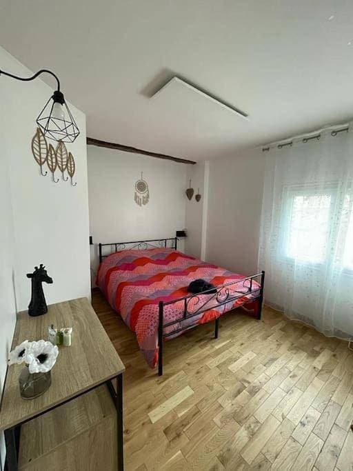 Foto 8 von 18: Three-Bedroom House