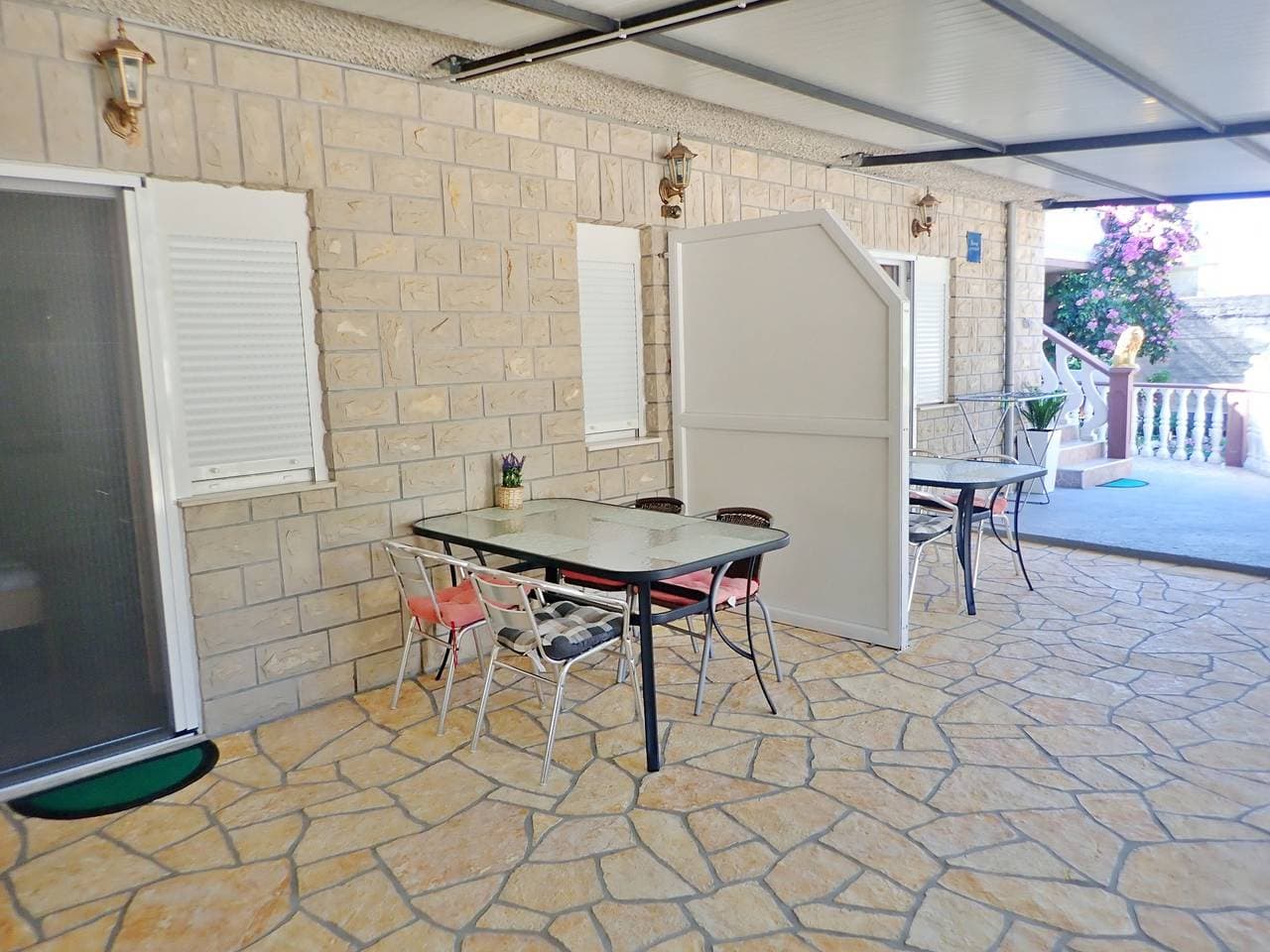 Foto 6 von 20: Ferienwohnung für 3 Personen mit Balkon/Terrasse