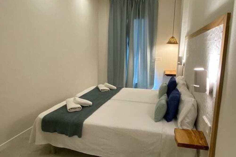 Foto 3 von 19: Mesquida 7 - Charming 2-bedroom apartment with beautiful sea views