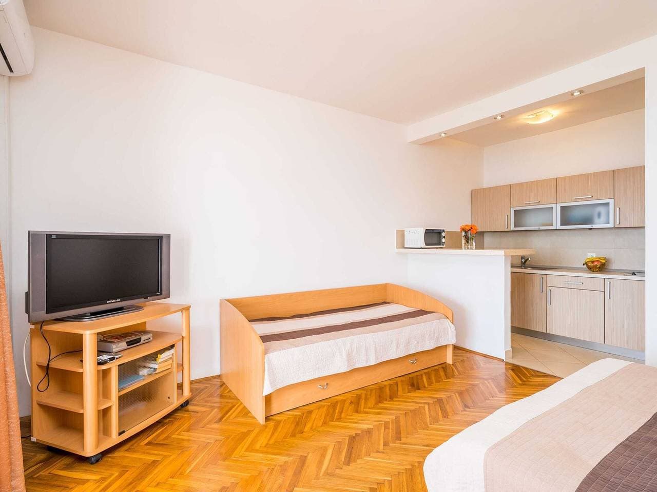 Foto 3 von 23: Apartments Marnic Blue Chill- Comfort Studio Apartment(S3)