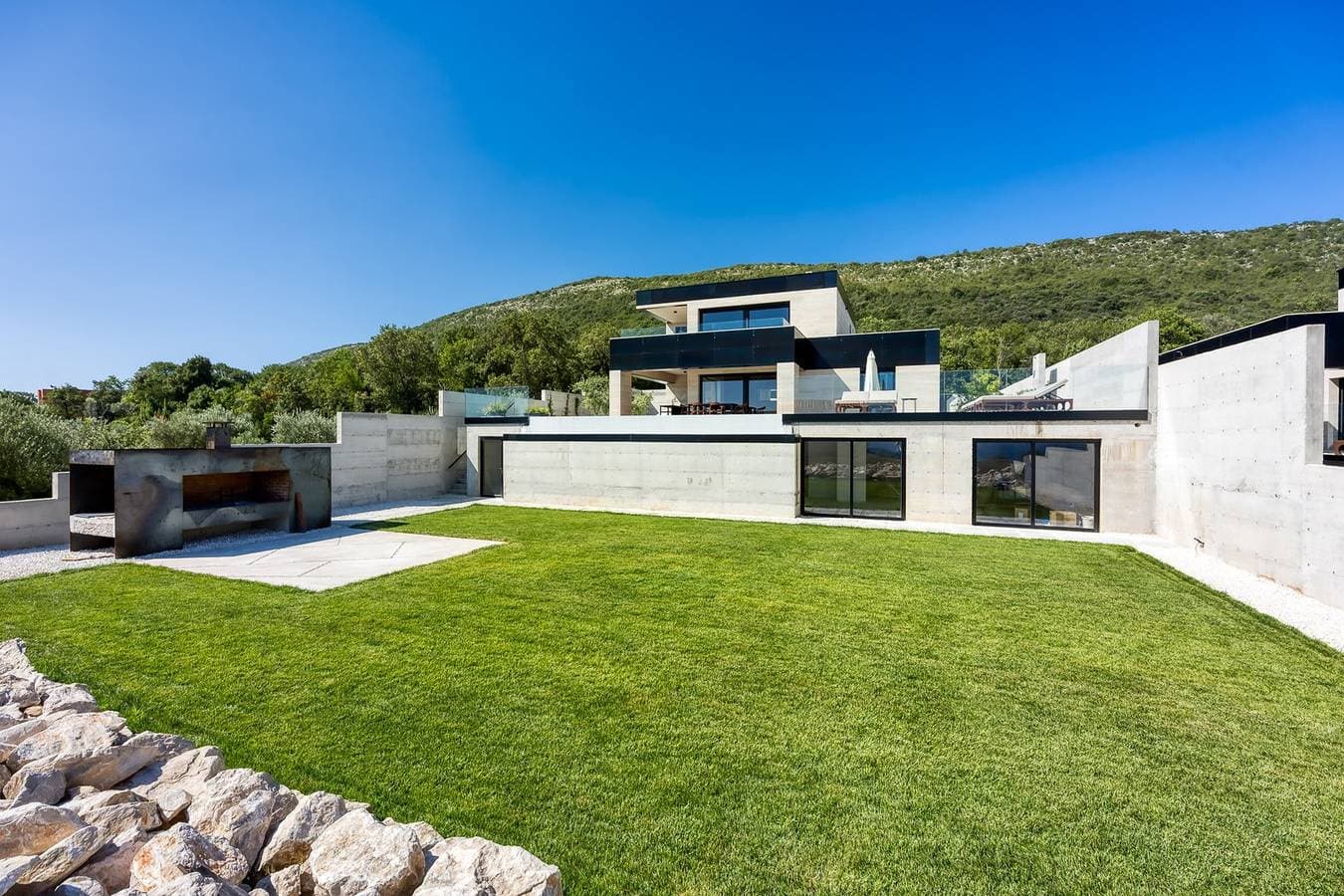 Foto 9 von 50: Ultramoderne Villa Unea mit atemberaubendem Meerblick