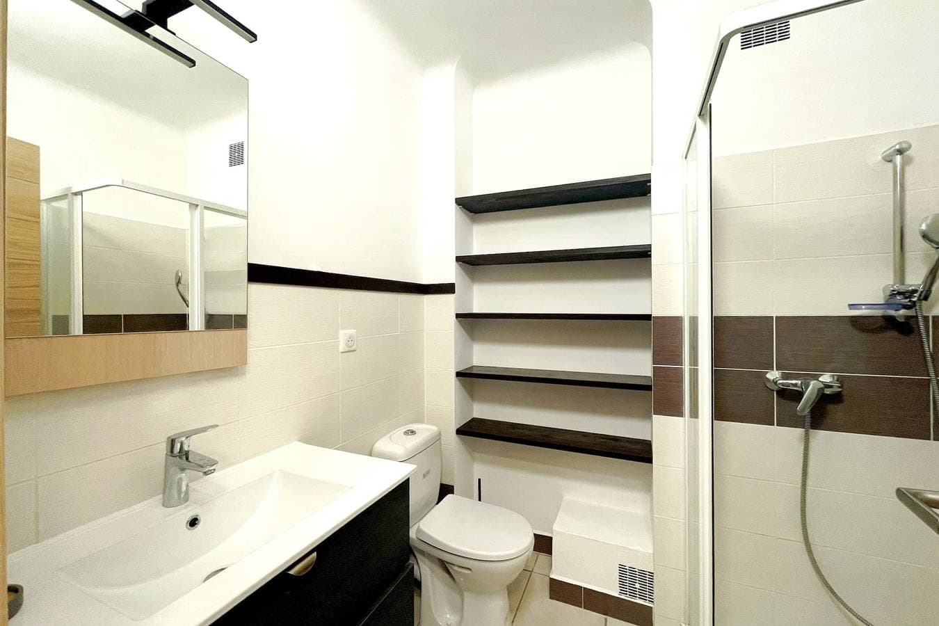 Foto 9 von 10: Studio für 4 Personen mit Balkon