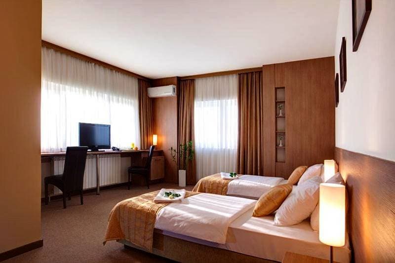 Foto 3 von 9: Junior Suite with Free Parking