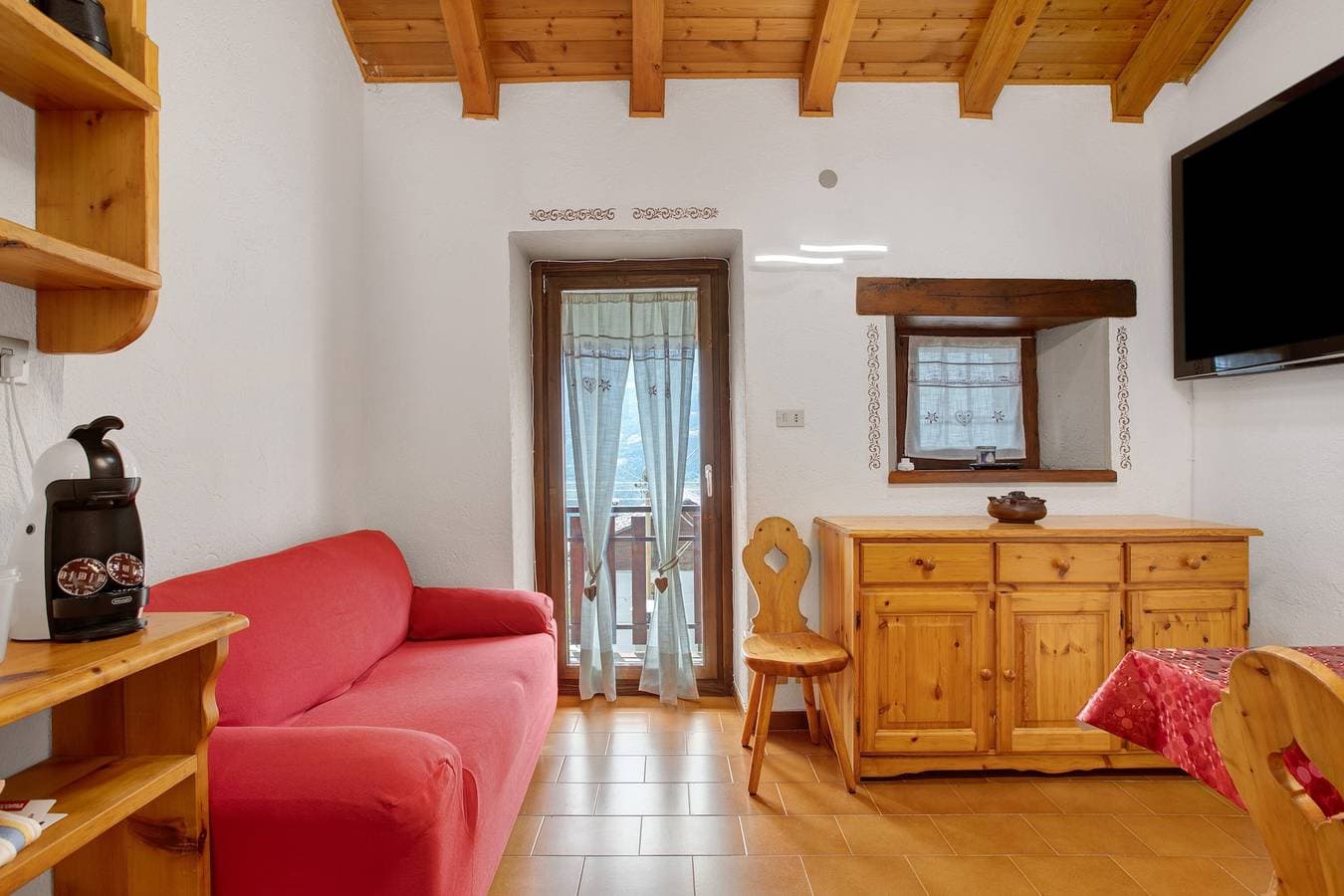 Foto 5 von 22: Apartment 'Ma Petite Maison' mit Bergblick und Balkon