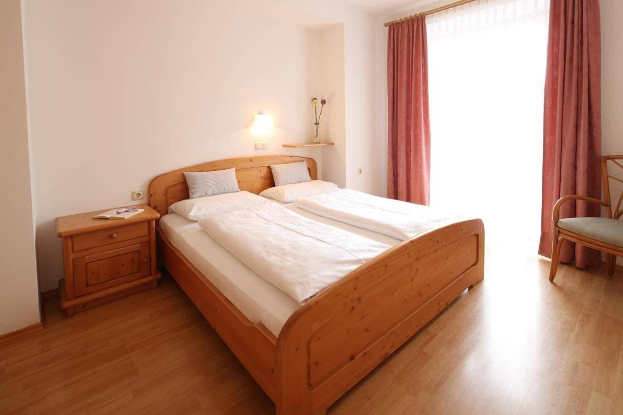 Foto 7 von 11: Double Room with Bathroom without Kitchen